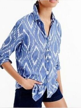 J crew perfect ikat blue and white oxford button down size 12